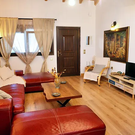 Unique Smaragda's Residense شقة *