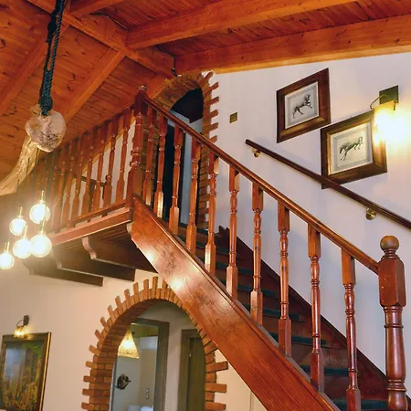 Unique Smaragda's Residense *